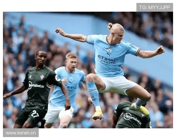 曼联关键比赛抗压能力不足问题凸显，对赛季争冠形势形成制约