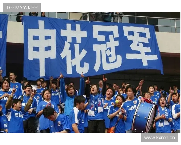 申花从黑马到争冠过程中的表现波动及上限体现，对赛季走势形成制约